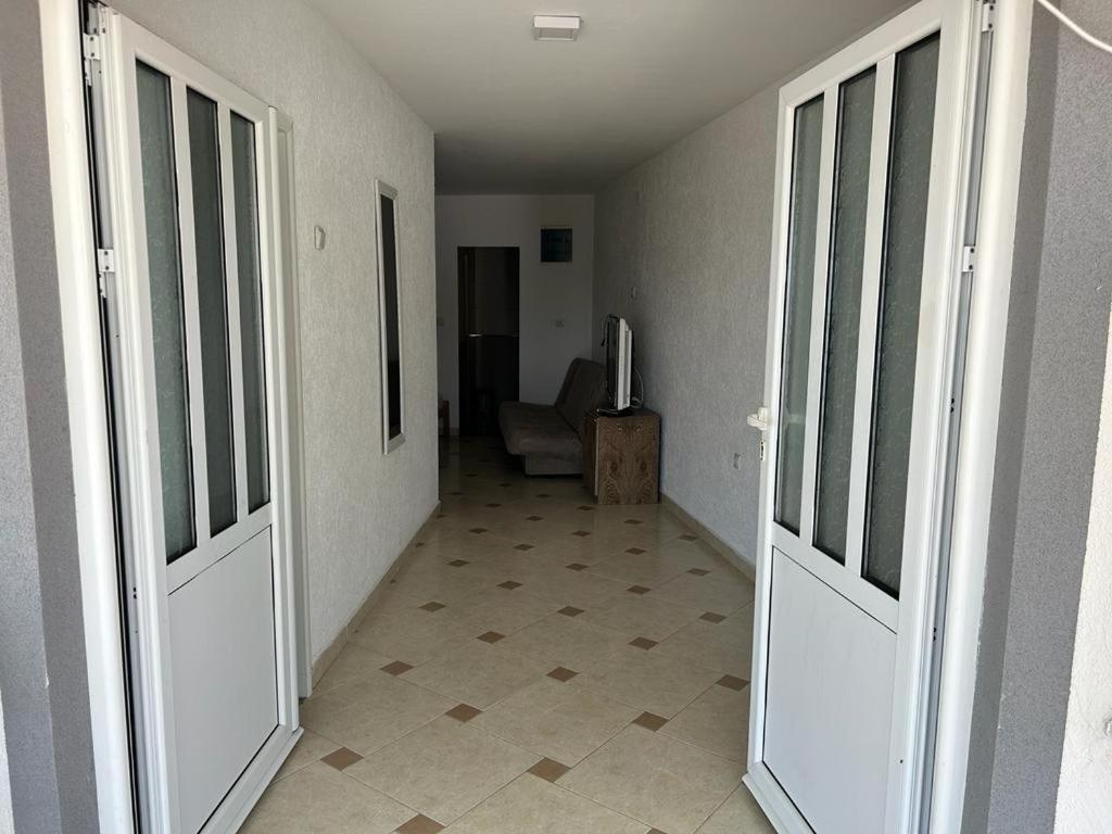 Apartments Doda 울친 외부 사진